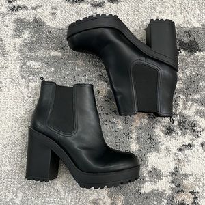 Black Chunky Platform Boots